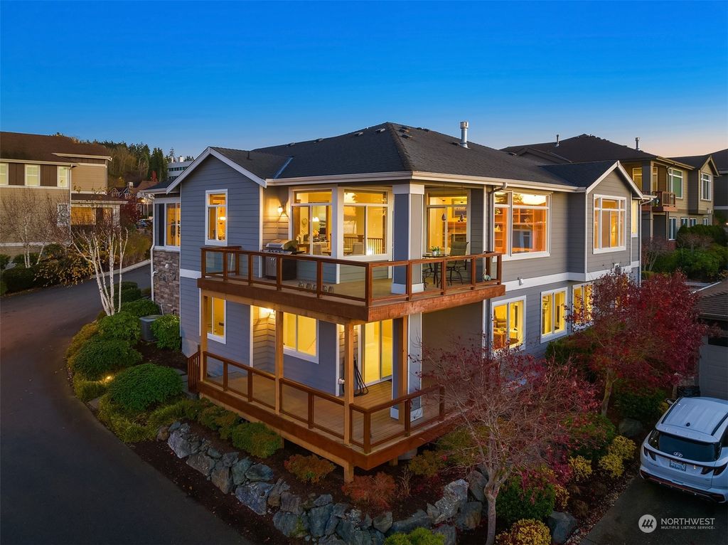 Photo of 6652 Waterton Circle, Mukilteo, WA 98275 (MLS # 2181536)