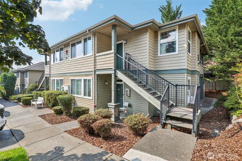 Photo of 1500 S 18th Street #P202, Renton, WA 98055 (MLS # 2565219)