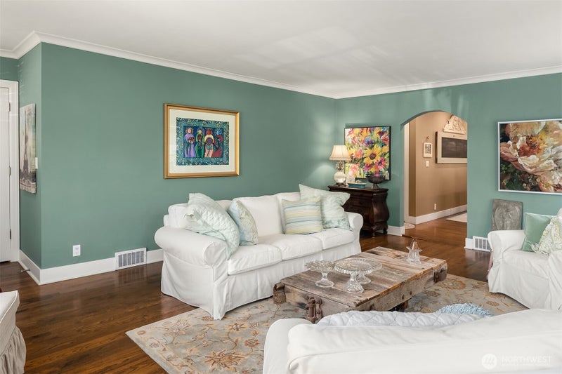 847 NE 85th Street