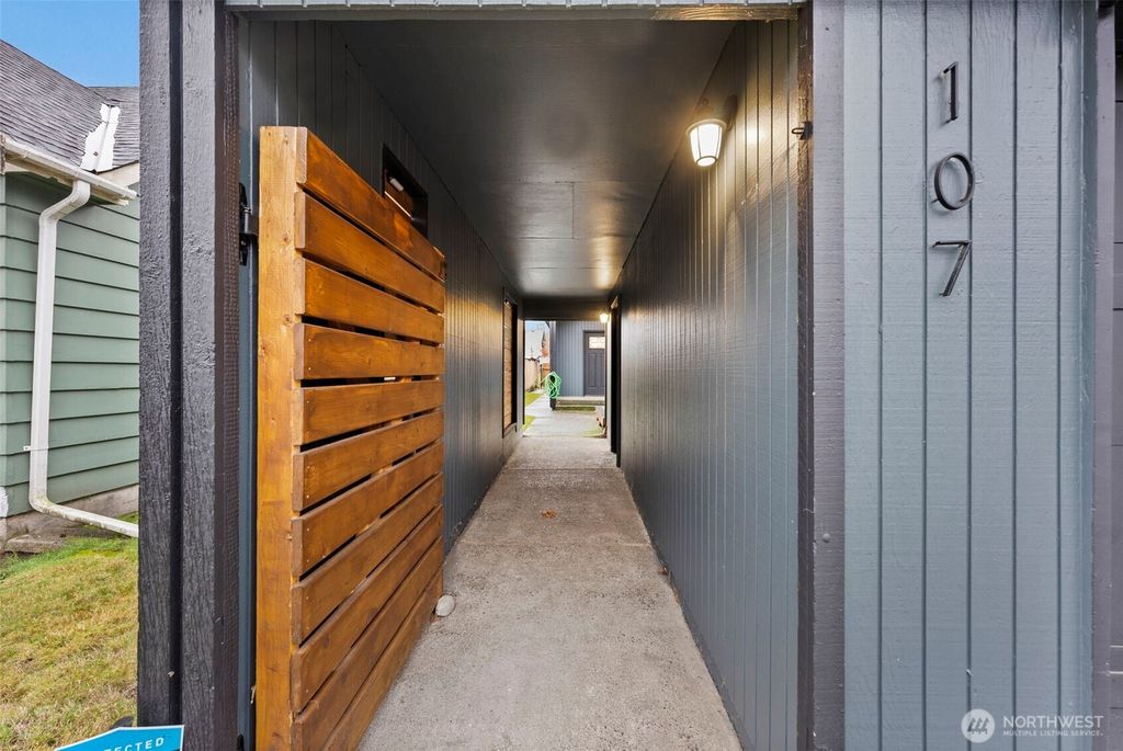 Photo of 107 N Street NE, Auburn, WA 98002 (MLS # 2458685)