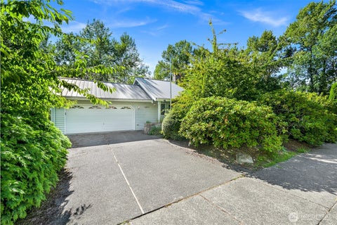 Photo of 2815 Niagara Street, Bellingham, WA 98226 (MLS # 2552861)