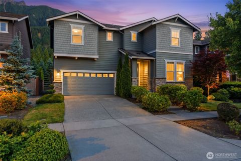 Photo of 938 NE 4th ST, North Bend, WA 98045 (MLS # 2548794)