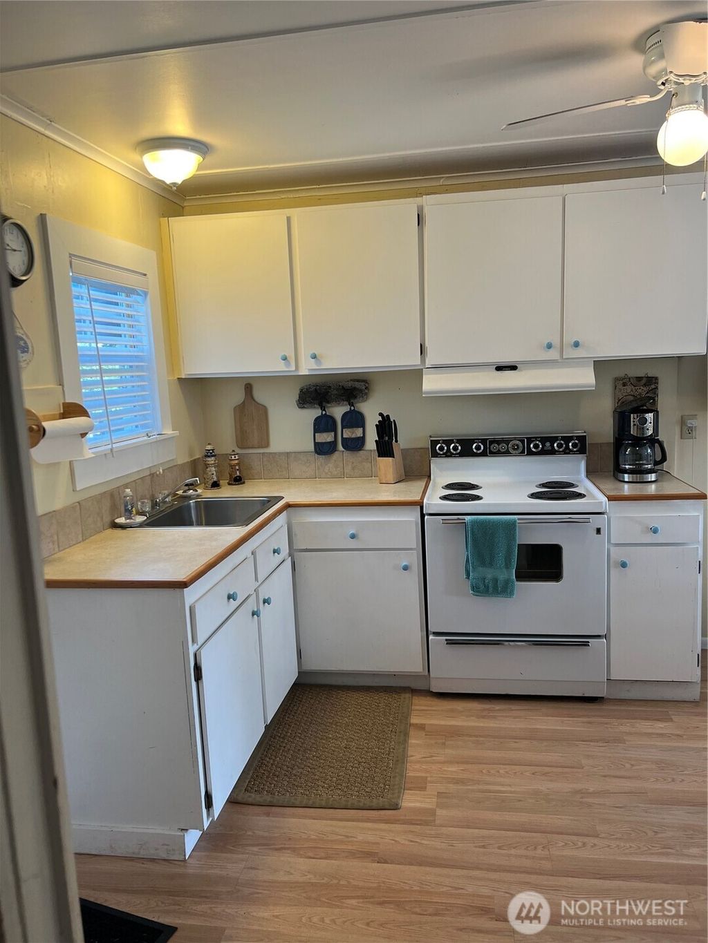 Photo of 1306 Ocean Beach Blvd S #3, Long Beach, WA 98631 (MLS # 2468418)