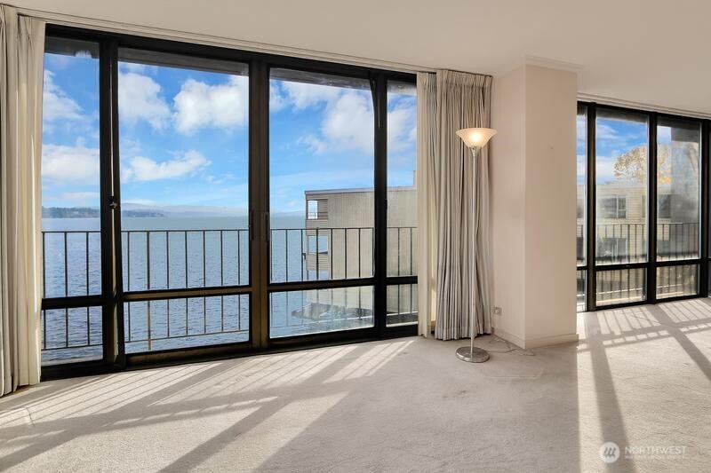 1620 43rd Avenue E 1B