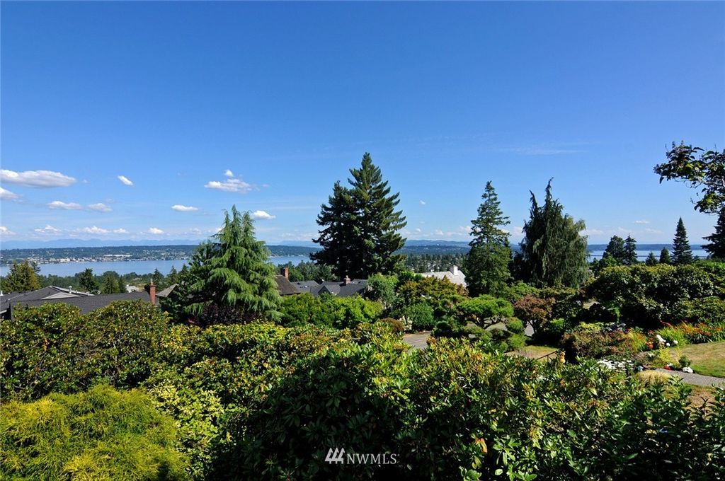 listing image 9361125622052559242