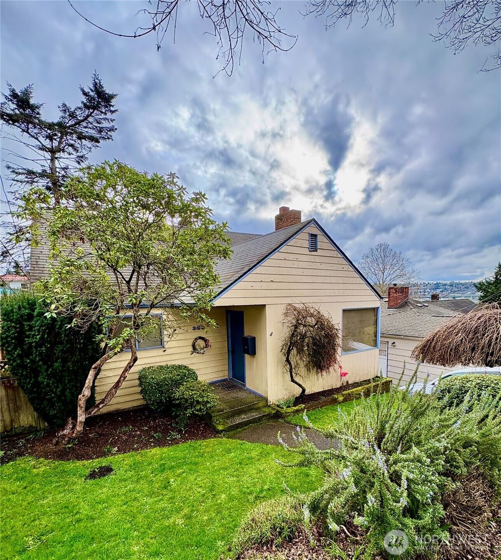 Photo of 309 NW 48th Street, Seattle, WA 98107 (MLS # 2482122)