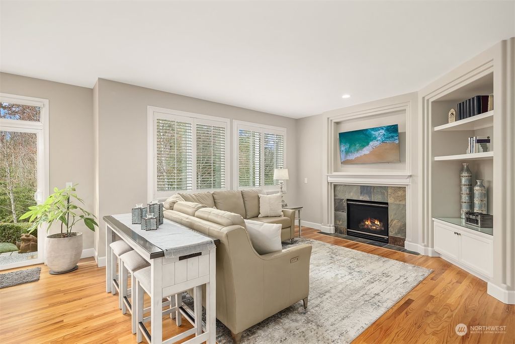 Photo of 6609 Sword Fern Avenue SE, Snoqualmie, WA 98065 (MLS # 2208905)