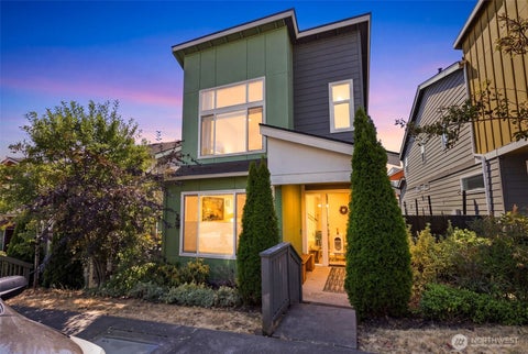 Photo of 831 SW 96th Place, Seattle, WA 98106 (MLS # 2574703)