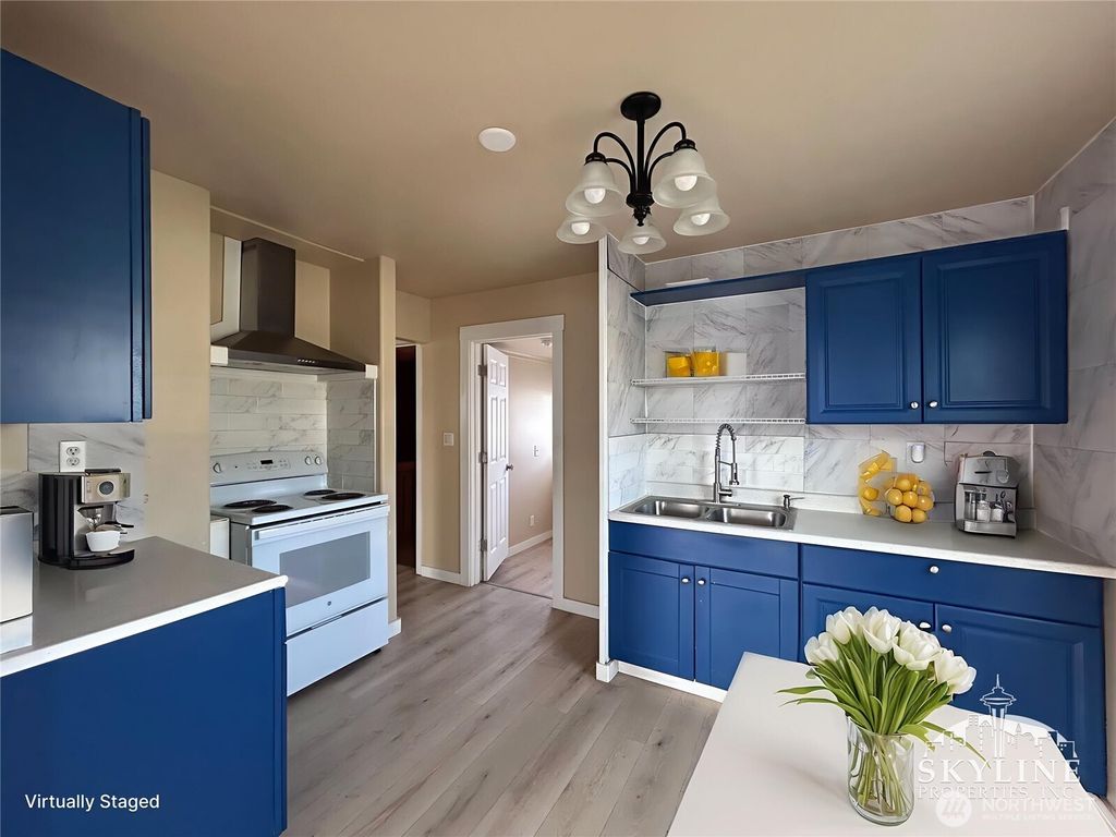 Photo of 2323 E Rich Avenue, Spokane, WA 99207 (MLS # 2467011)