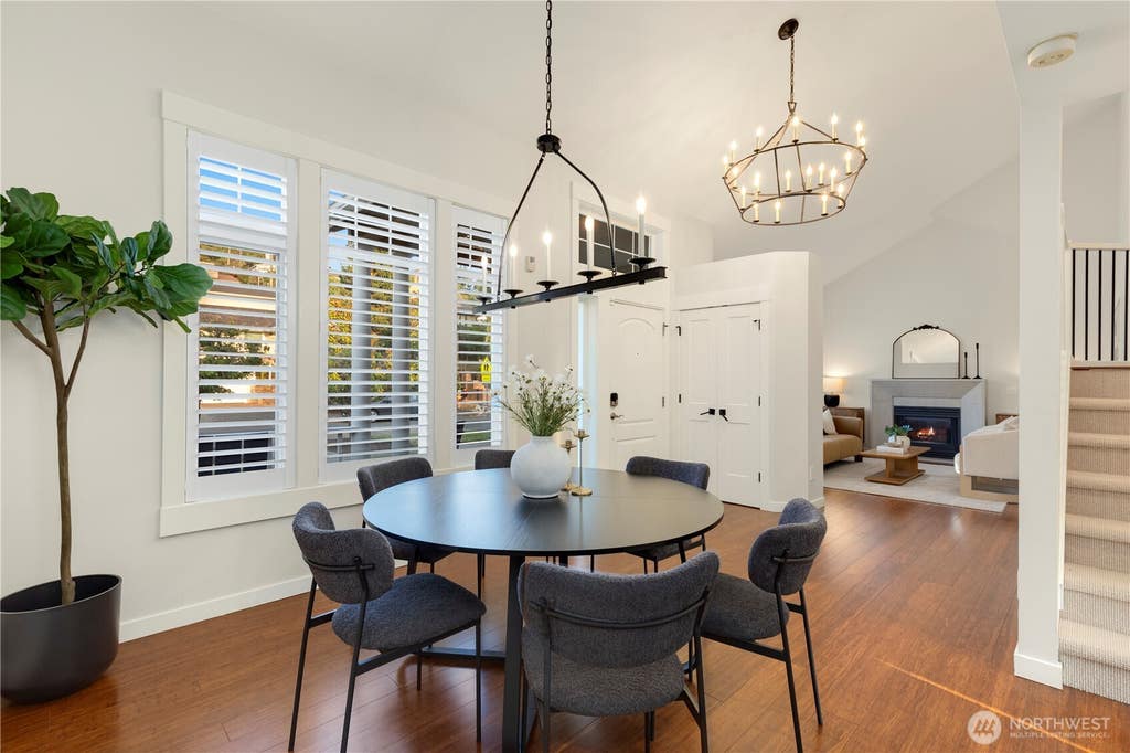 Photo of 3241 32nd Avenue W, Seattle, WA 98199 (MLS # 2561329)