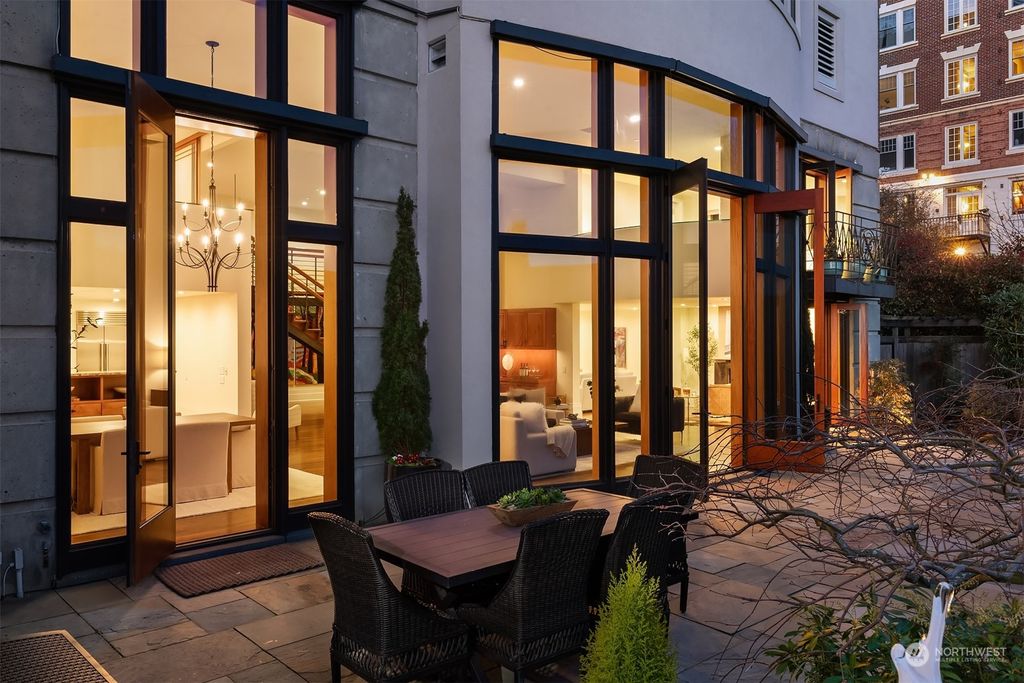 Photo of 105 W Highland Drive #200, Seattle, WA 98119 (MLS # 2209209)