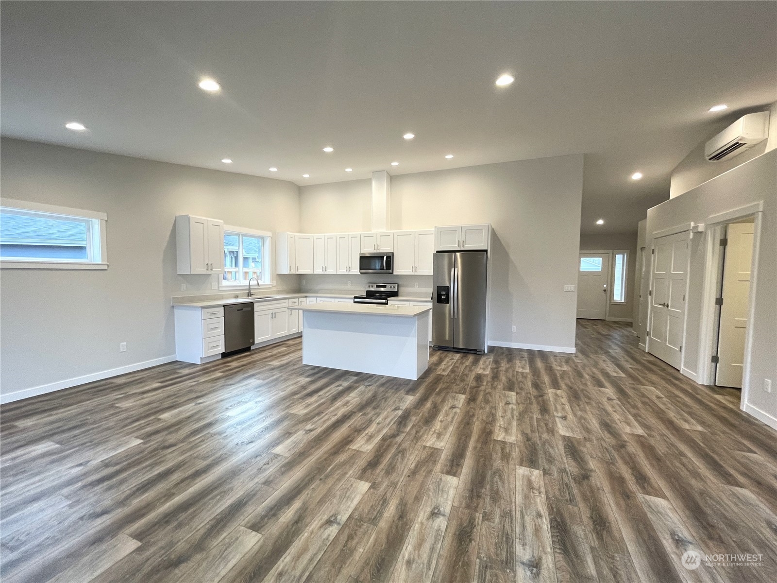 475 Inlet Avenue