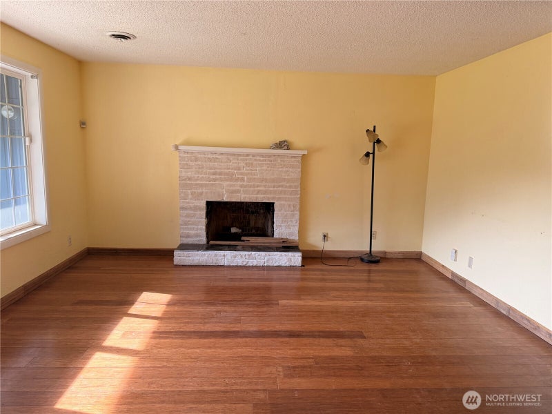 898 Main Avenue