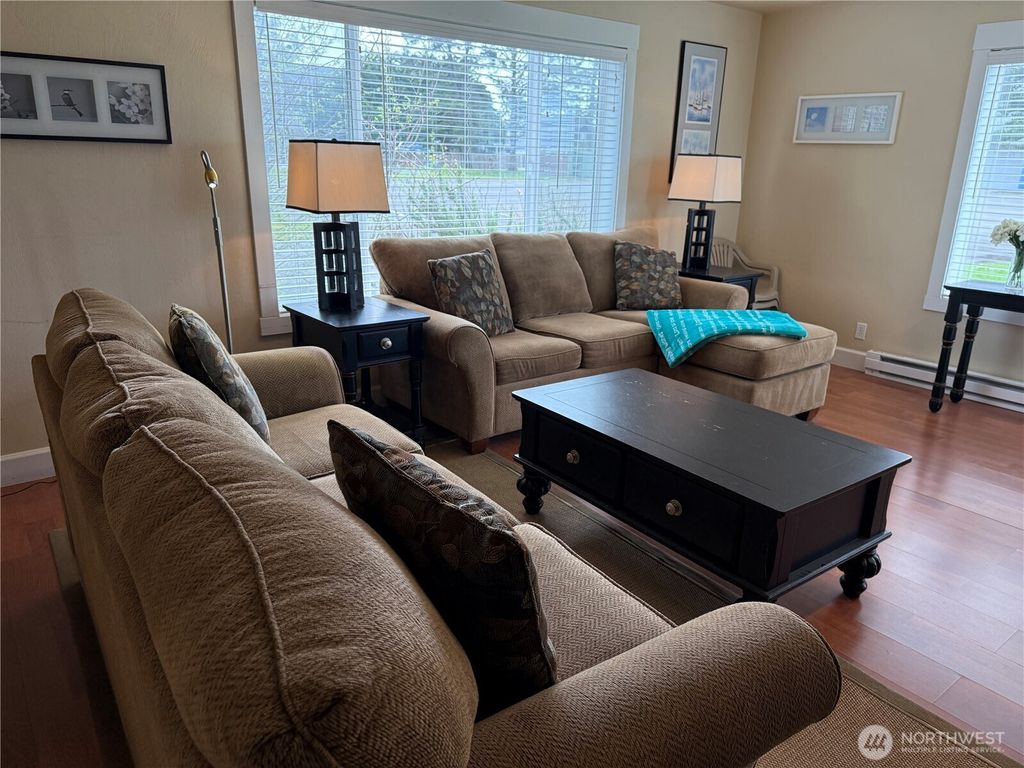 Photo of 210 26th Street St NW #411/12, Long Beach, WA 98631 (MLS # 2502135)