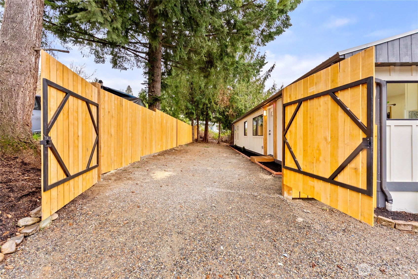 21523 146th Street E