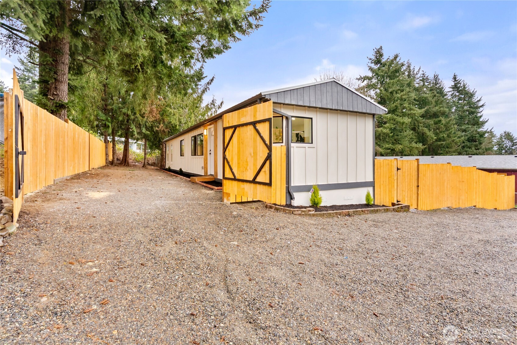 21523 146th Street E