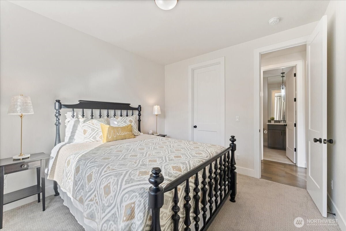 18905 129th Street E