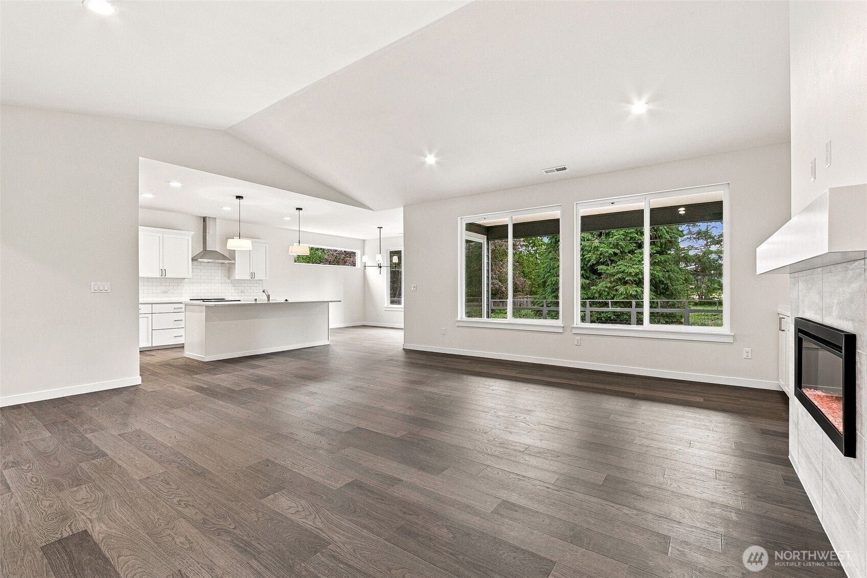 7320 14th Avenue SE