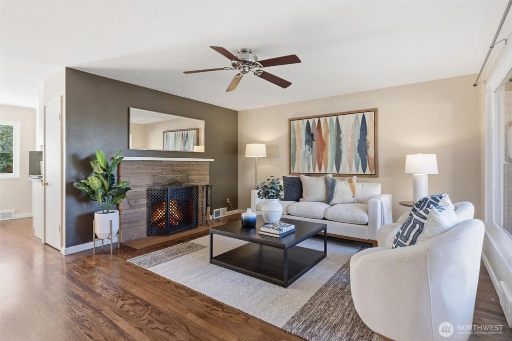 Photo of 8106 39th Avenue SW, Seattle, WA 98136 (MLS # 2481473)