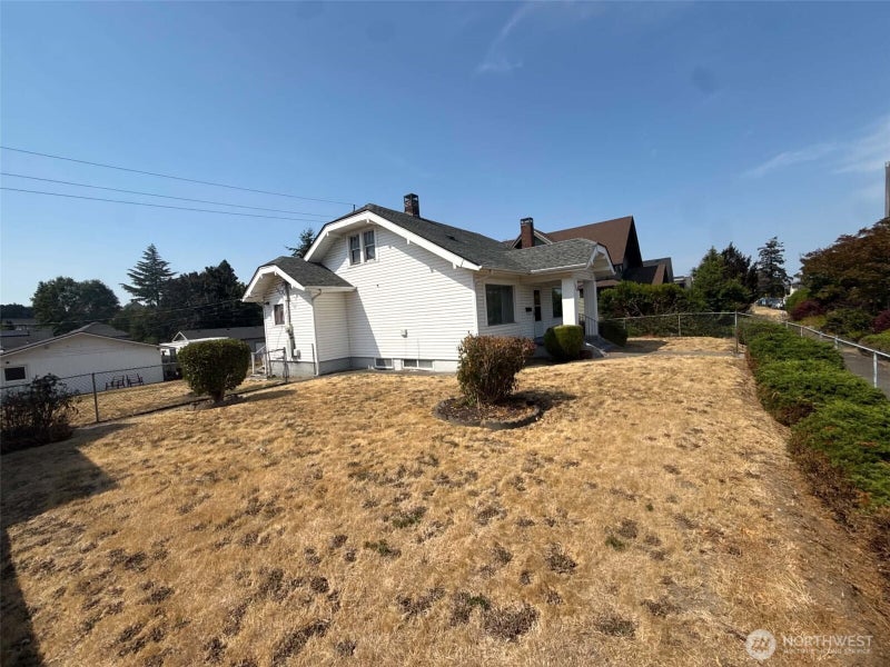 1936 S M Street