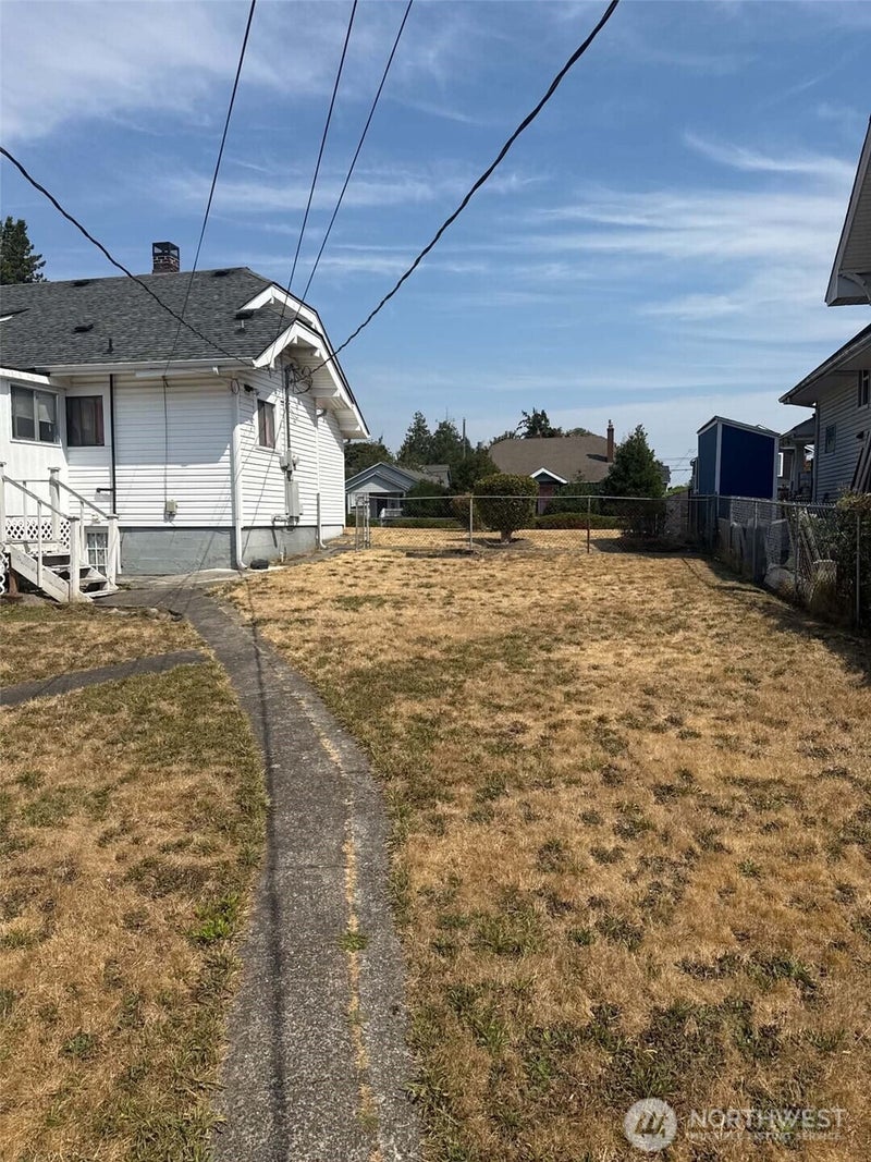 1936 S M Street