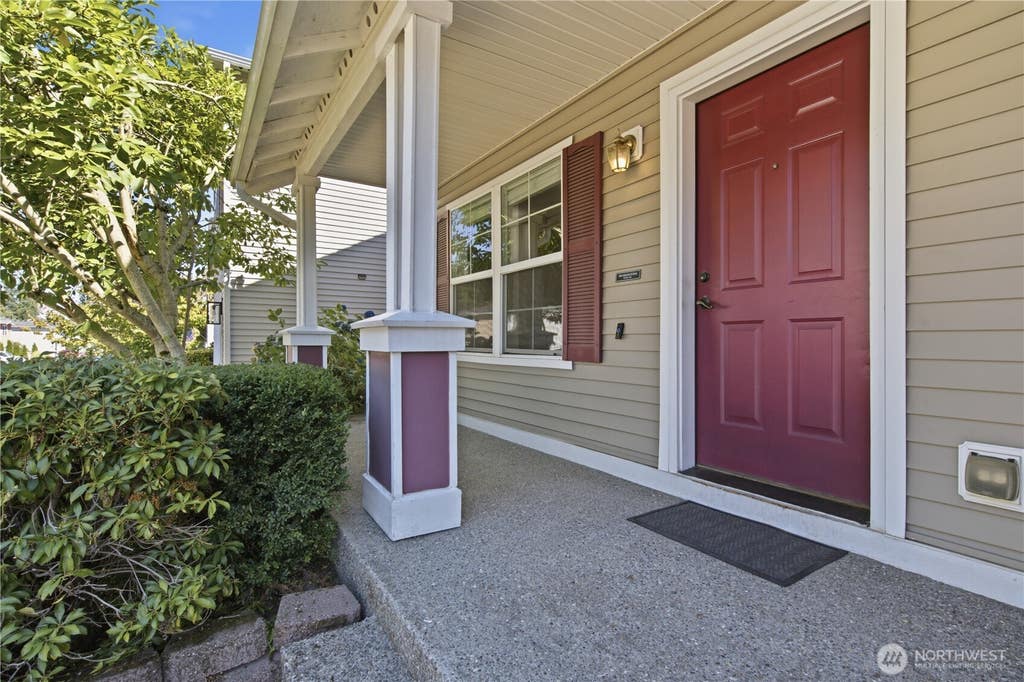 Photo of 18144 168th Way SE, Renton, WA 98058 (MLS # 2557358)