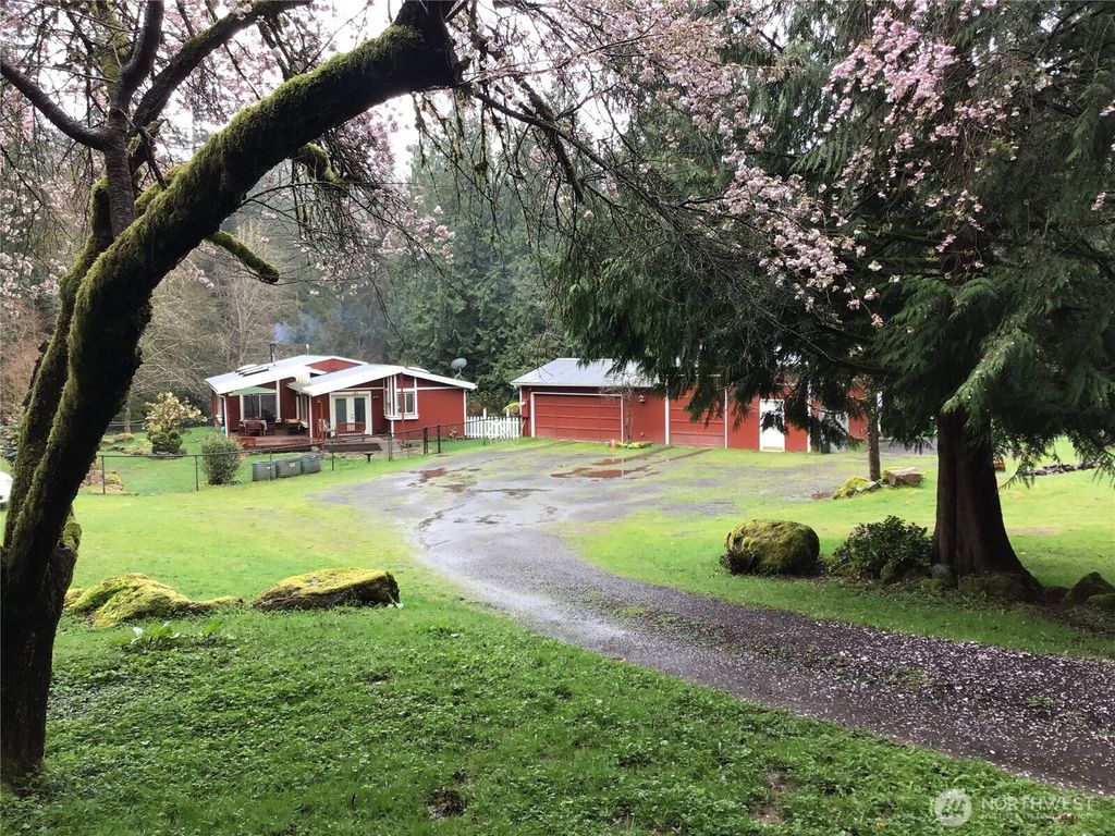 Photo of 31027 NE 161st Street, Duvall, WA 98019 (MLS # 2354554)