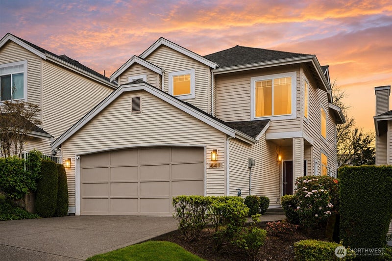 441 S 51st Court