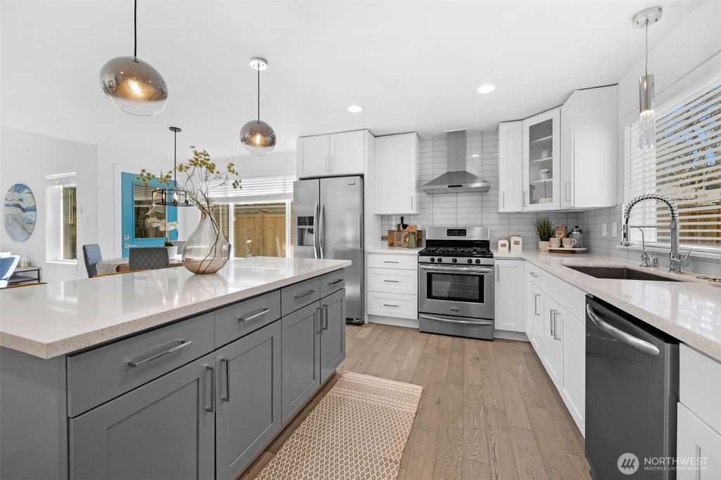 Photo of 24231 78th Place W, Edmonds, WA 98026 (MLS # 2478428)