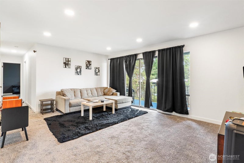 10459 Des Moines Memorial Drive S S301