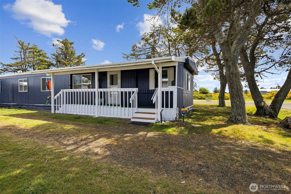 Photo of 700 S Rain Street NE, Ocean Shores, WA 98569 (MLS # 2457514)