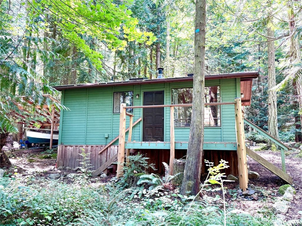 Photo of 153 Chinook Way, Center Island, WA 98221 (MLS # 2483244)