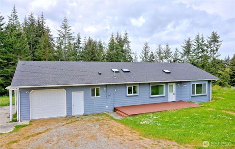 395 Sunset Drive Oak Harbor WA 98277
