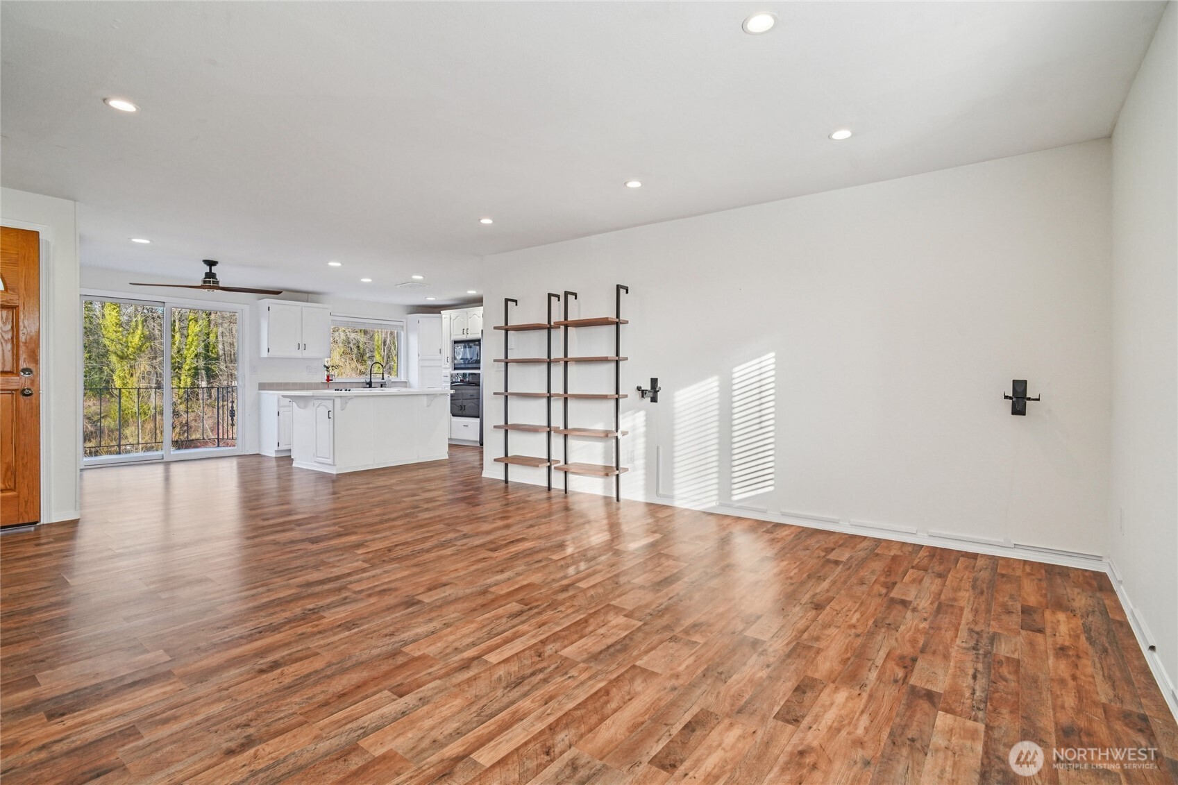 1519 22nd Street NE 1627