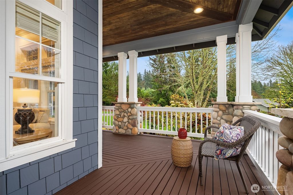 Photo of 21516 NE 14th Street, Sammamish, WA 98074 (MLS # 2455698)