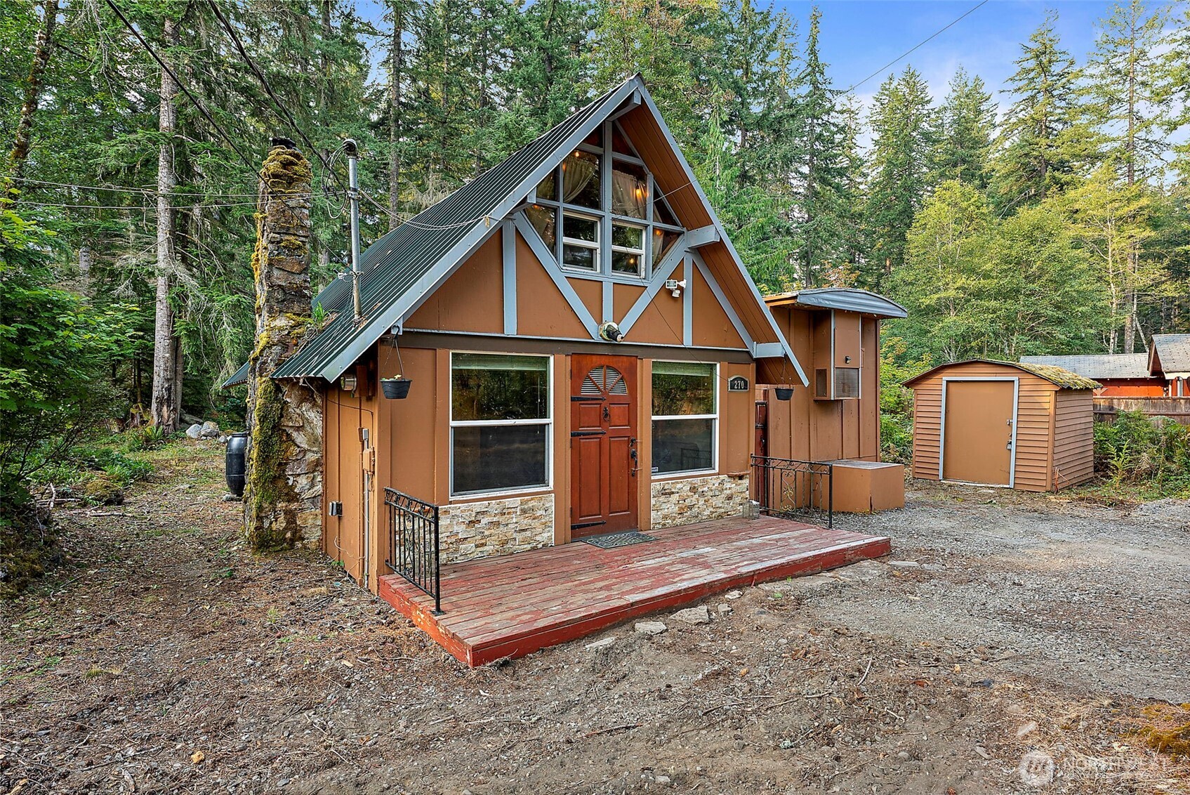 270 Skate Creek Road N