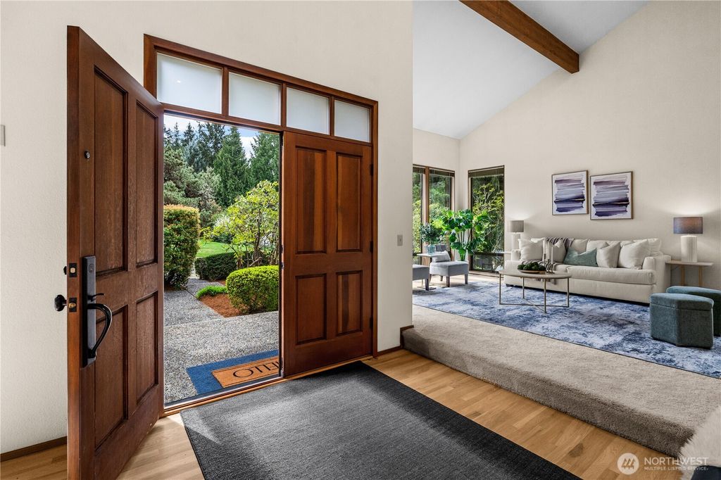 Photo of 14316 NE 12th Place, Bellevue, WA 98007 (MLS # 2509280)