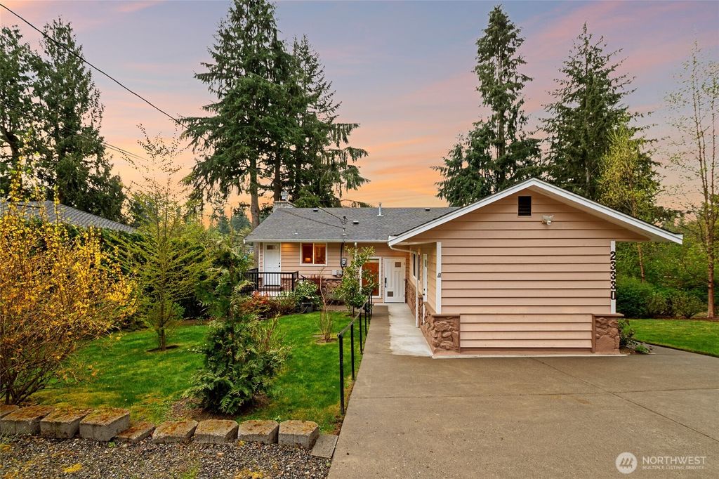 Photo of 23330 E Echo Lake Road, Snohomish, WA 98296 (MLS # 2499890)