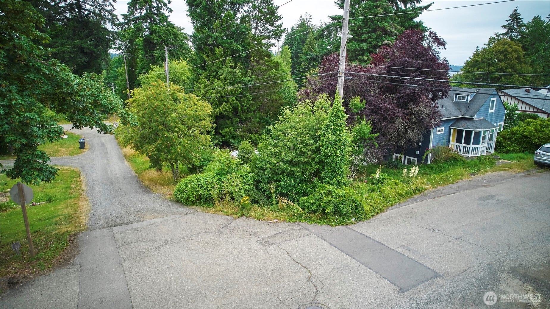2 XX Euclid Avenue