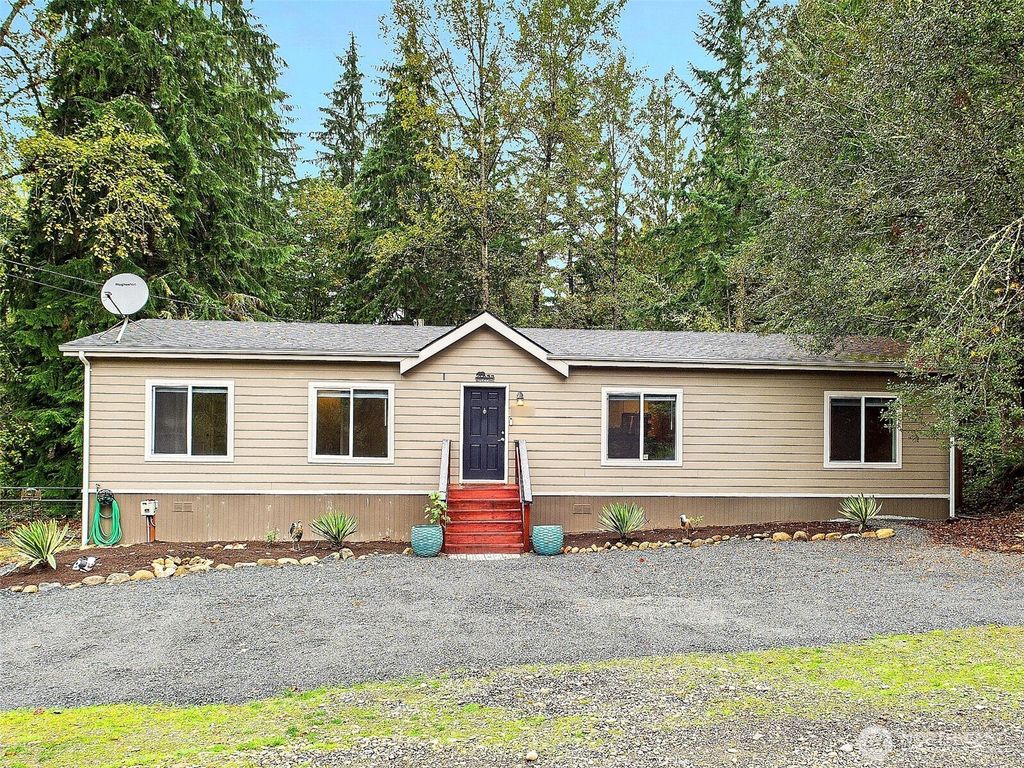 Photo of 19233 25th Place SE, Snohomish, WA 98290 (MLS # 2431513)