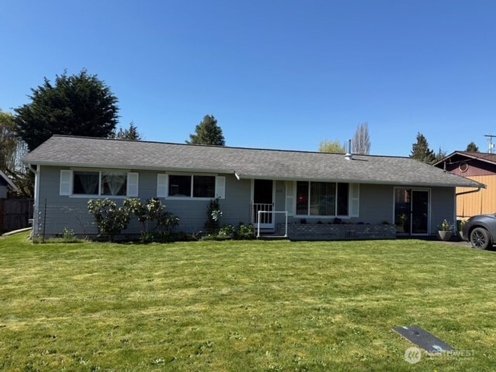 Photo of 2735 Xenia Street, Bellingham, WA 98226 (MLS # 2505583)