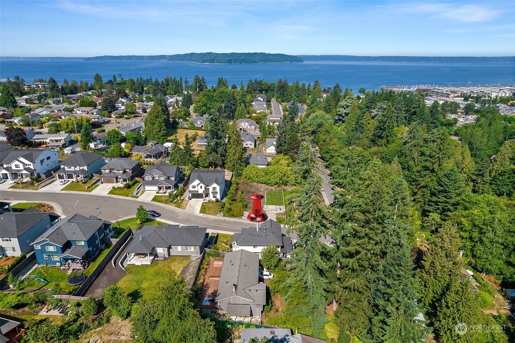 Photo of 23202 12th Place S, Des Moines, WA 98198 (MLS # 2127466)