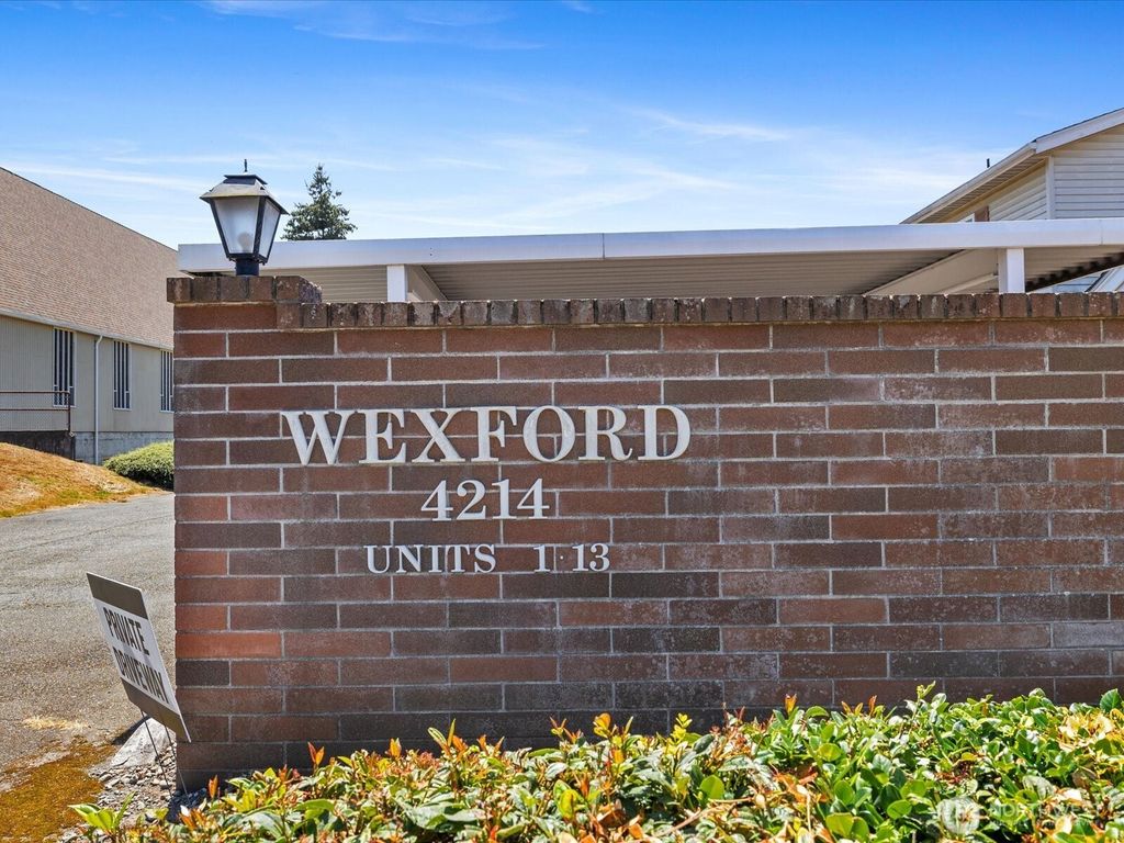 Photo of 4214 84th Street NE #4, Marysville, WA 98270 (MLS # 2395481)