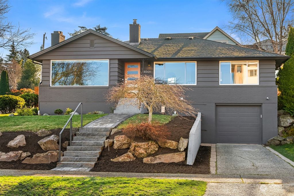 Photo of 3001 W Emerson Street, Seattle, WA 98199 (MLS # 2327165)