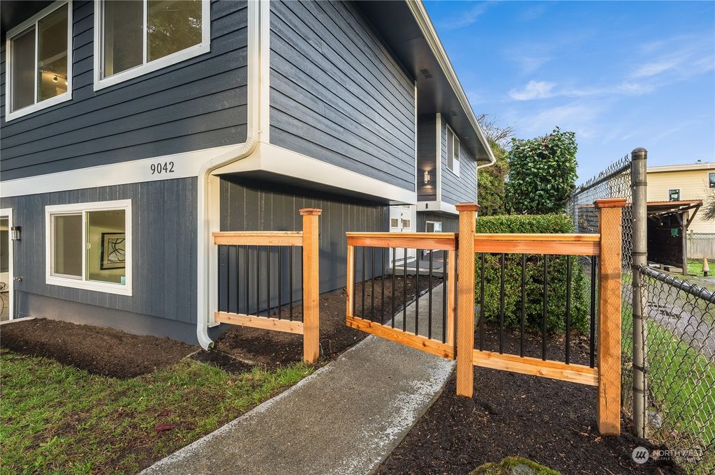 Photo of 9042 37th Avenue S, Seattle, WA 98118 (MLS # 2186695)