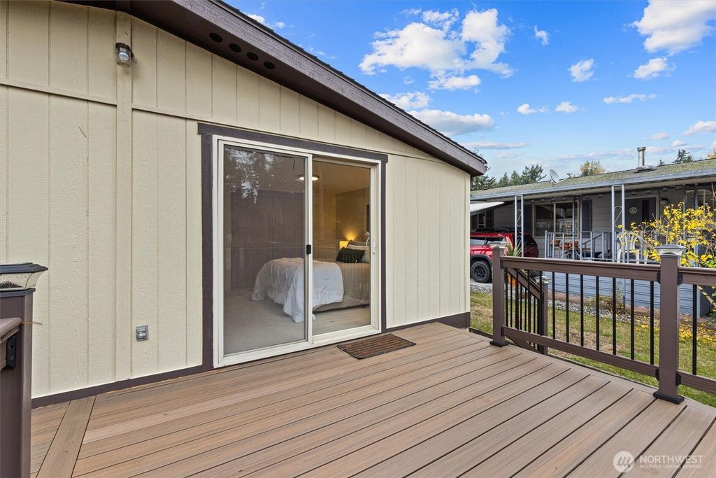 Photo of 620 112th Street SE #23, Everett, WA 98208 (MLS # 2453477)