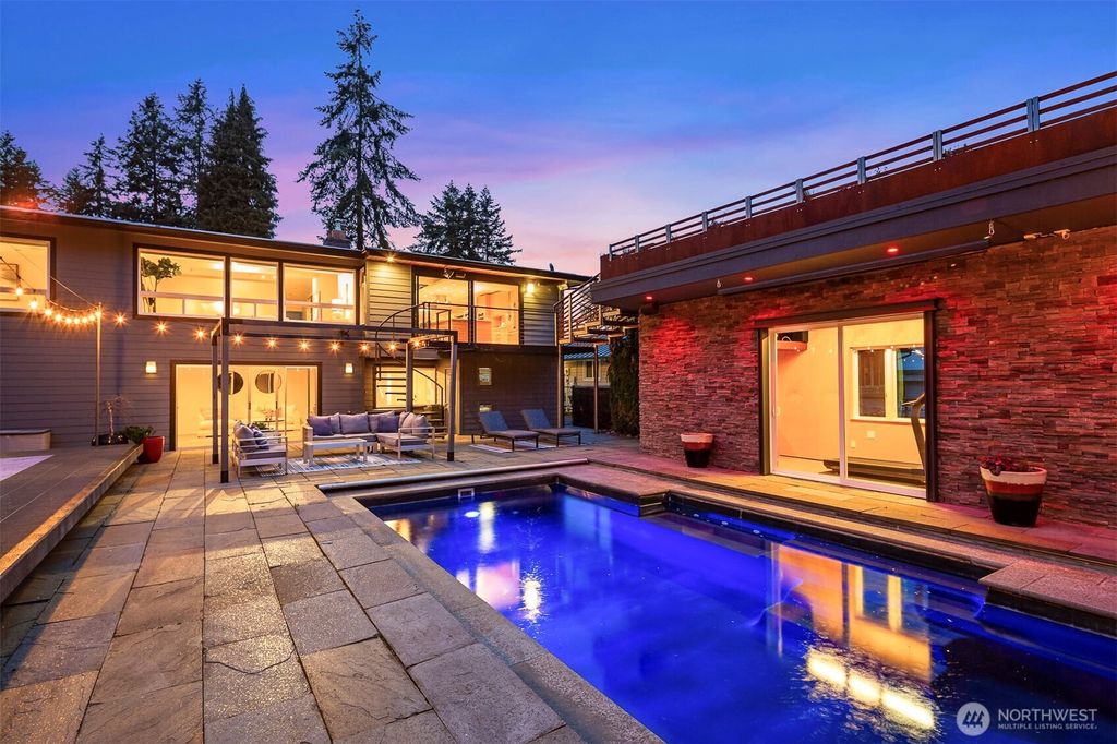 Photo of 3515 NE 156th Street, Lake Forest Park, WA 98155 (MLS # 2369458)