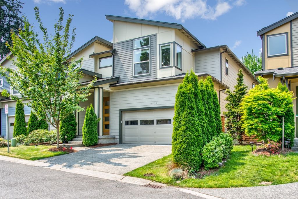 Photo of 17507 92nd Place NE, Bothell, WA 98011 (MLS # 2069507)