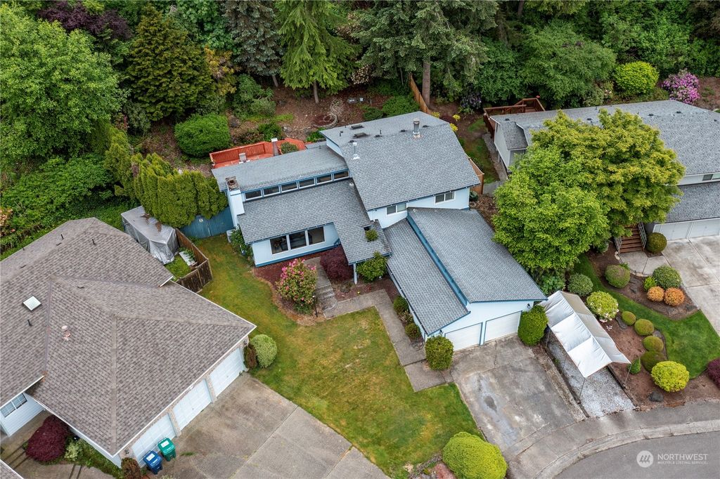 Photo of 29211 13th Place S, Federal Way, WA 98003 (MLS # 2260425)