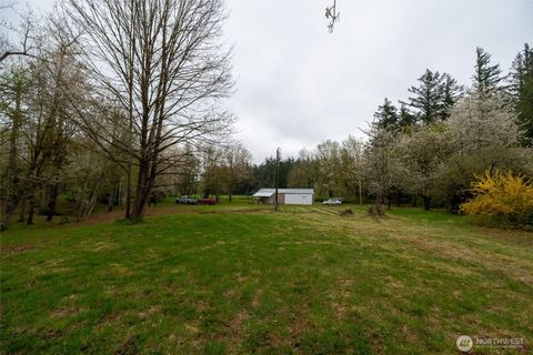 Photo of 1822 E Pole Road, Everson, WA 98247 (MLS # 2361534)